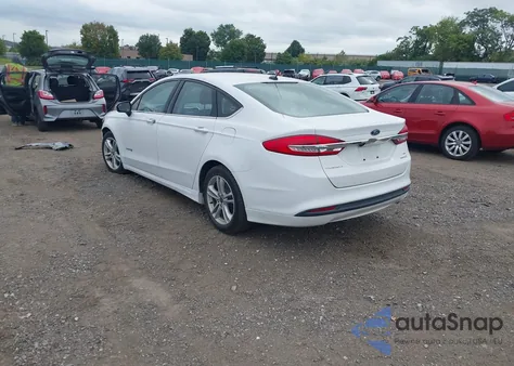 2018 Ford Fusion Hybrid Se из США, поврежденный, VIN 3FA6P0LU9JR197505